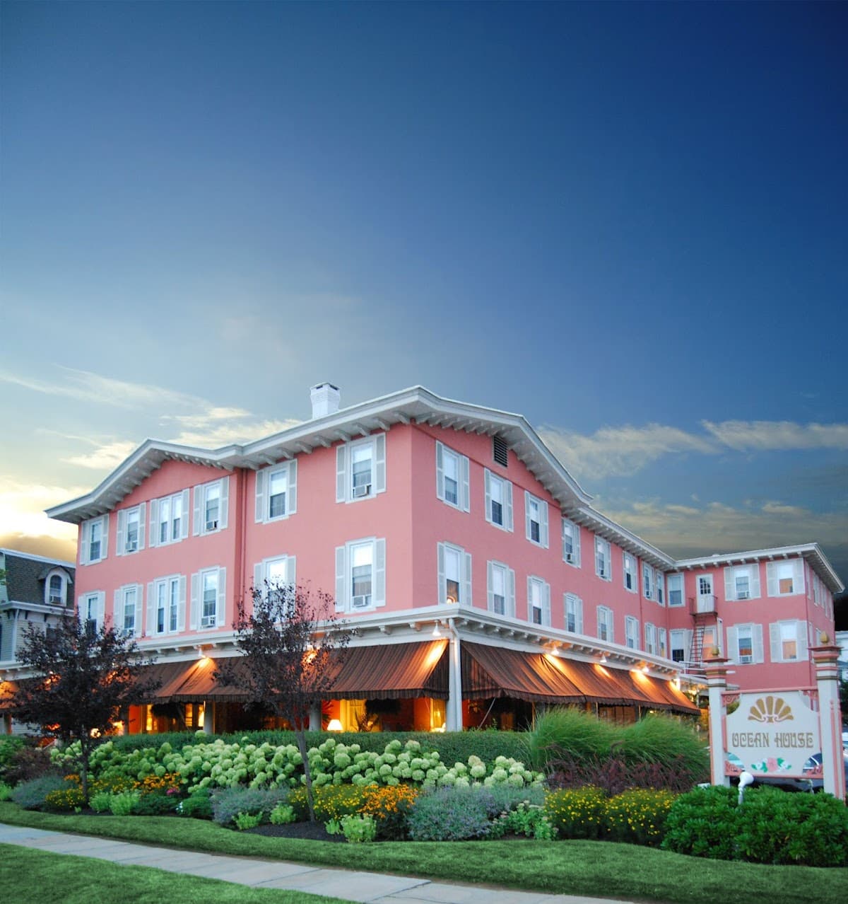 The Ocean House Bed & Breakfast Hotel in Spring Lake, NJ