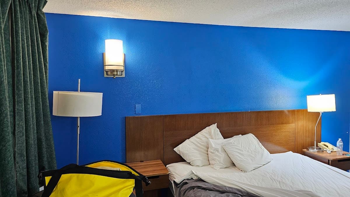Luxury Inn & Suites Forrest City