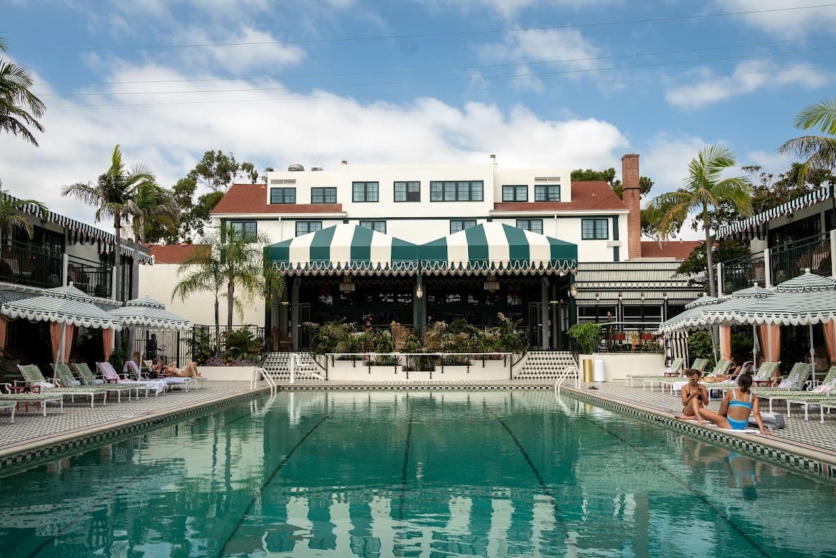 Lafayette Hotel