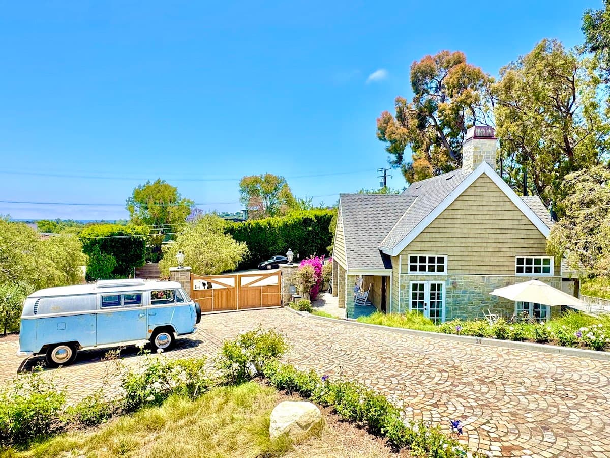 Malibu Guest House
