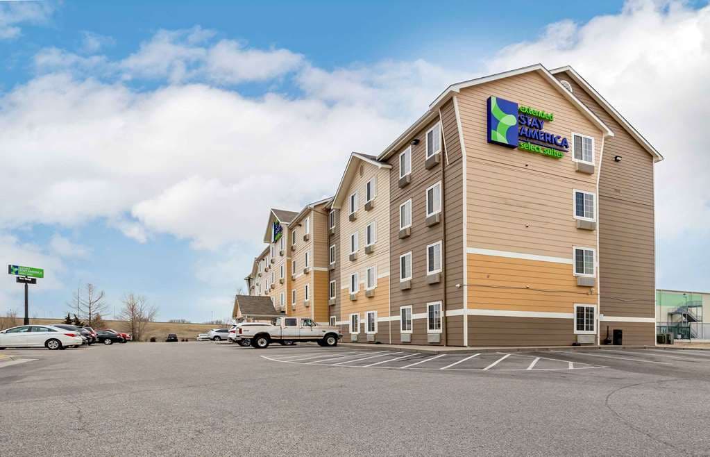Extended Stay America- Select Suites - Wichita - Airport