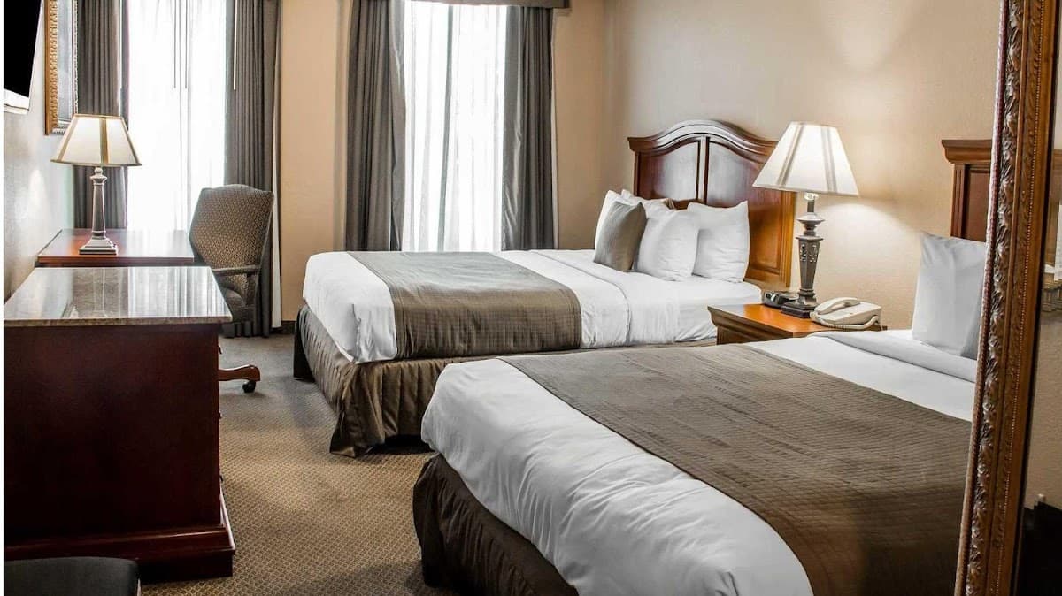 O'Brien Riverwalk Boutique Hotel