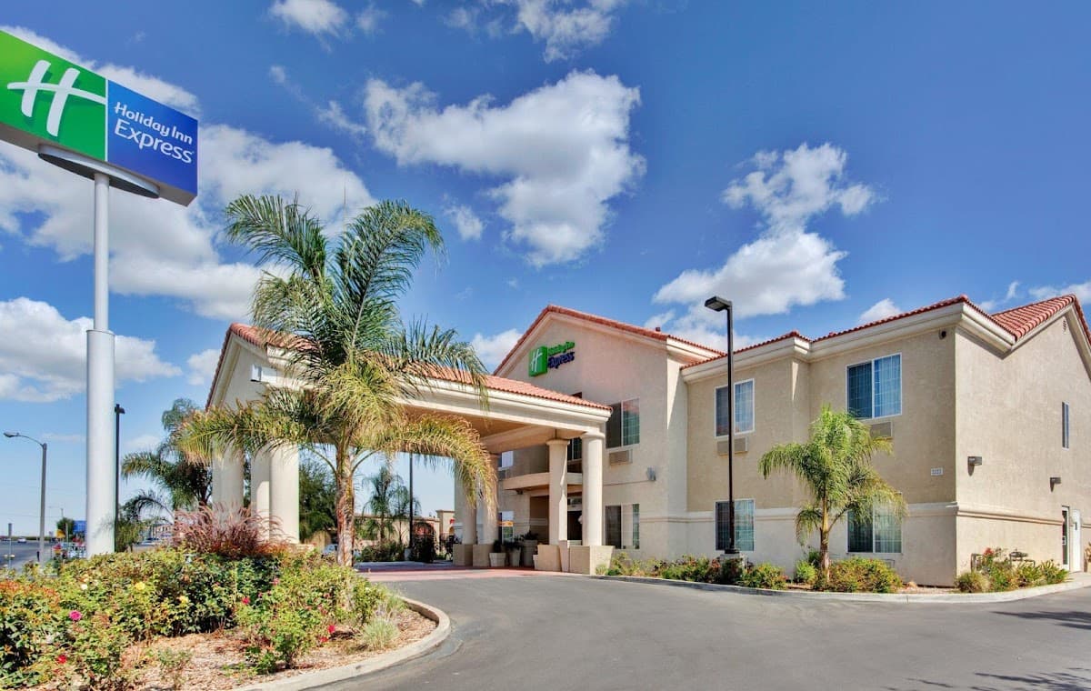 Holiday Inn Express Delano Hwy 99 by IHG