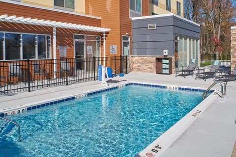 Fairfield by Marriott Inn & Suites Louisville Jeffersonville