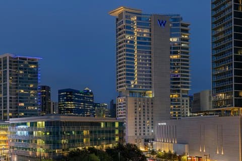 W Dallas