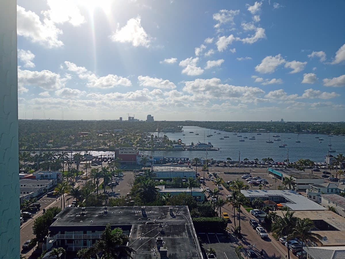 Hollywood Beachside Boutique Suites