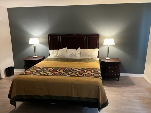 Travel Inn Flint