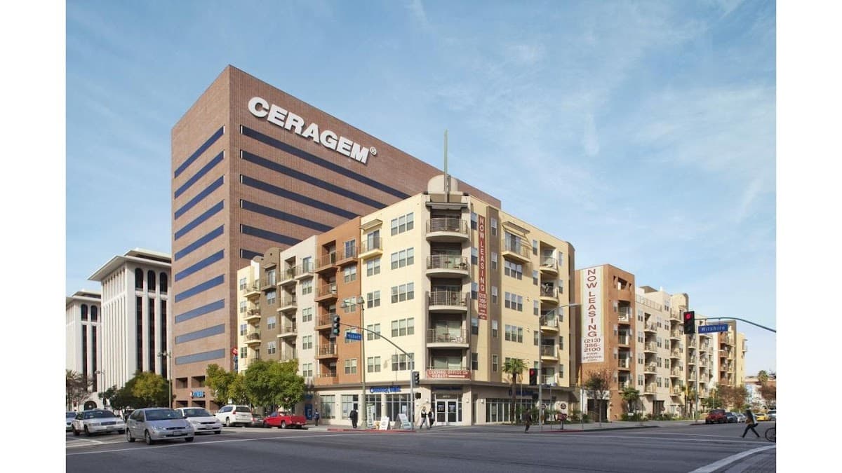 Avana on Wilshire Apartments