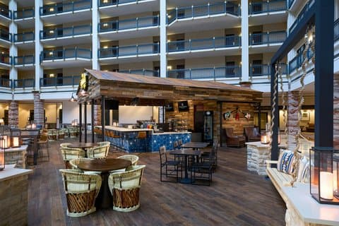 Renaissance Austin Hotel