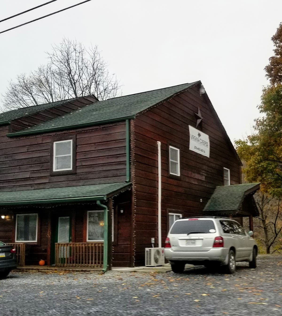 Virginia Creeper Lodge