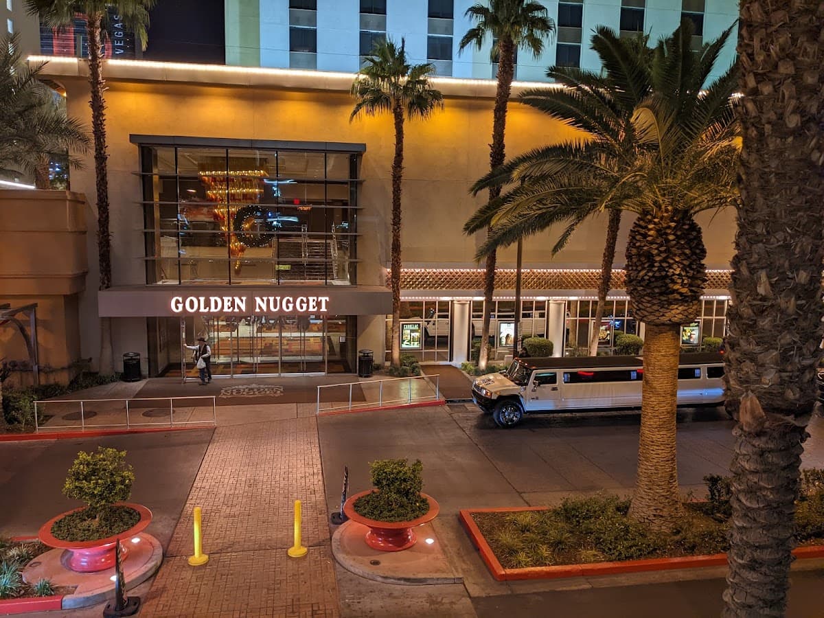 Golden Nugget Carson Tower