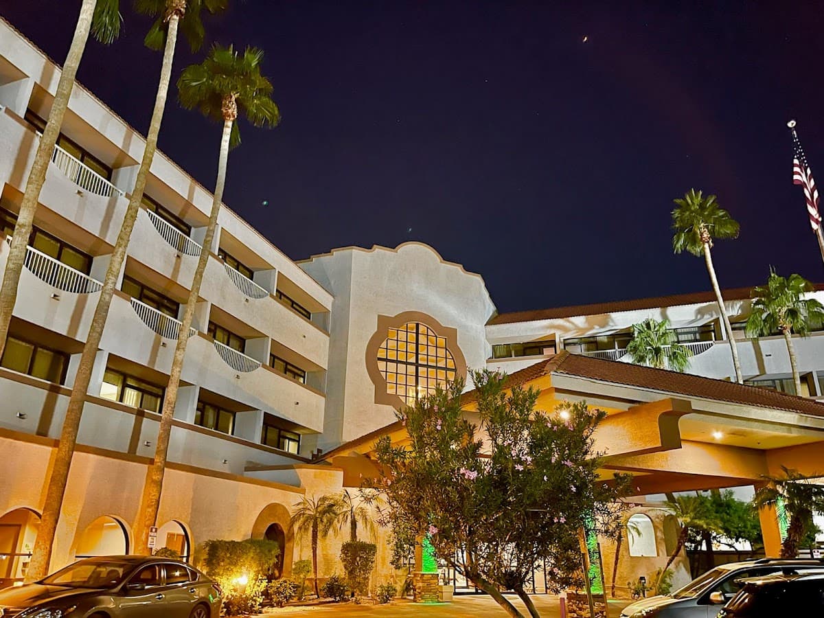 GreenTree Hotel Phoenix West