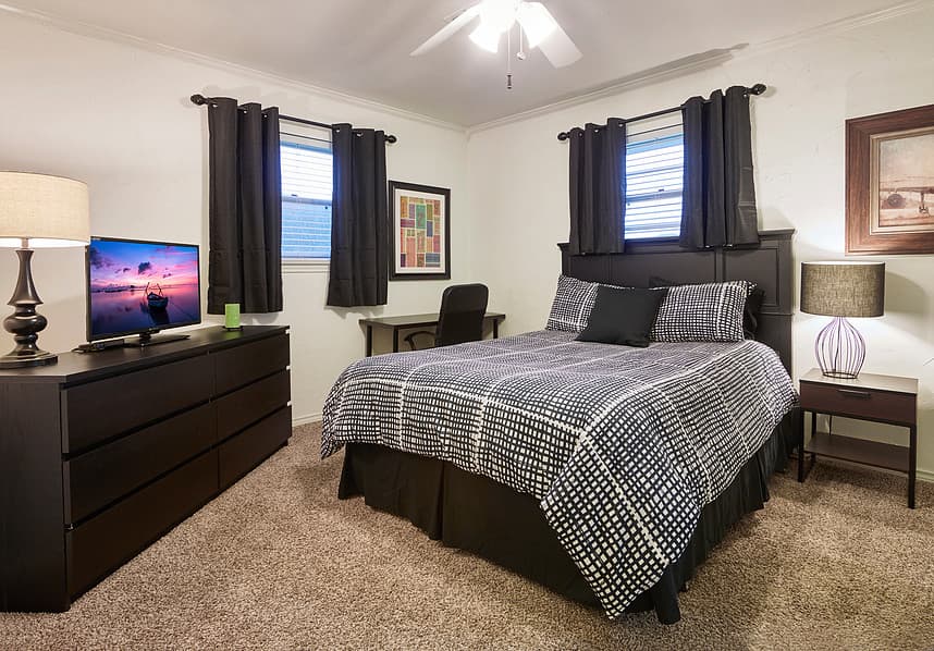 Caddyshack Crashpad