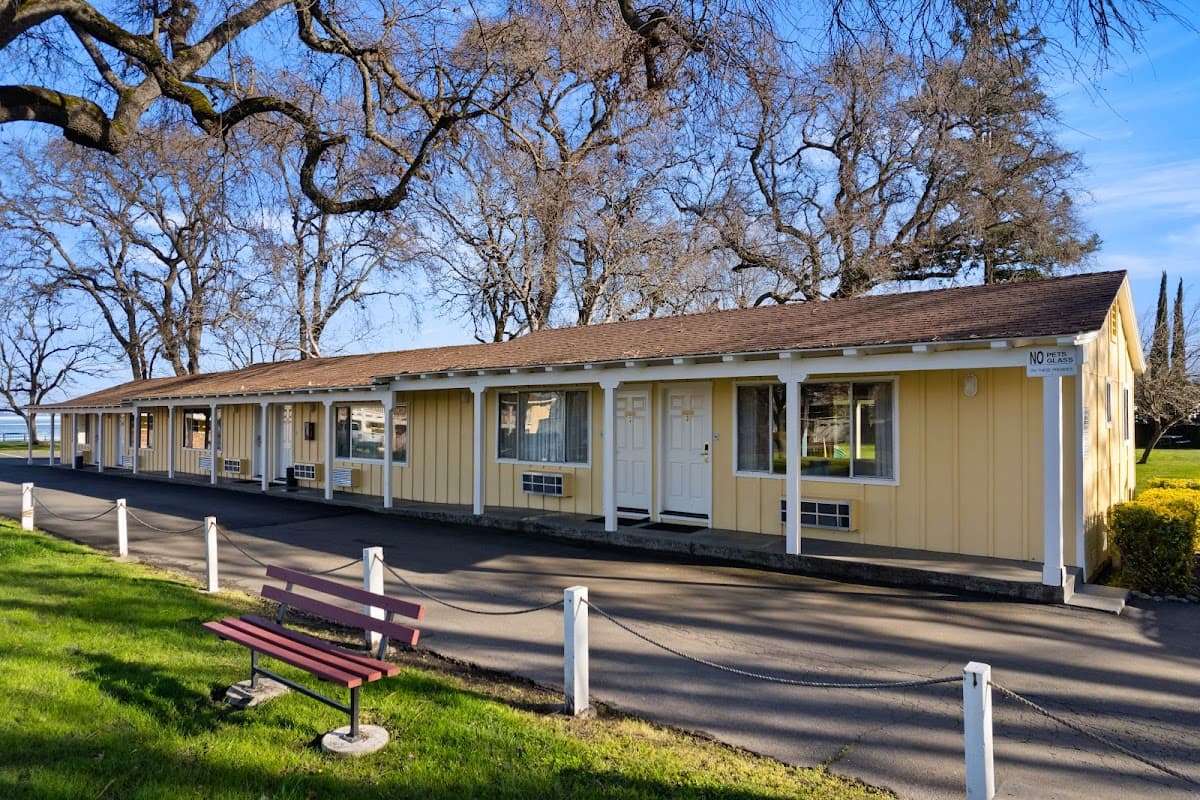 Skylark Shores Resort Lakeport