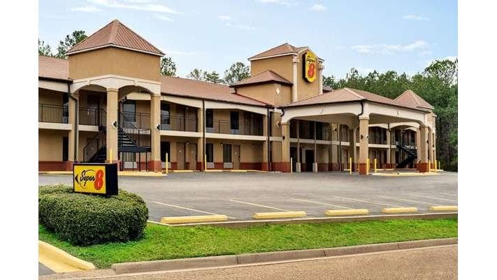 Super 8 by Wyndham Pearl/Jackson/East