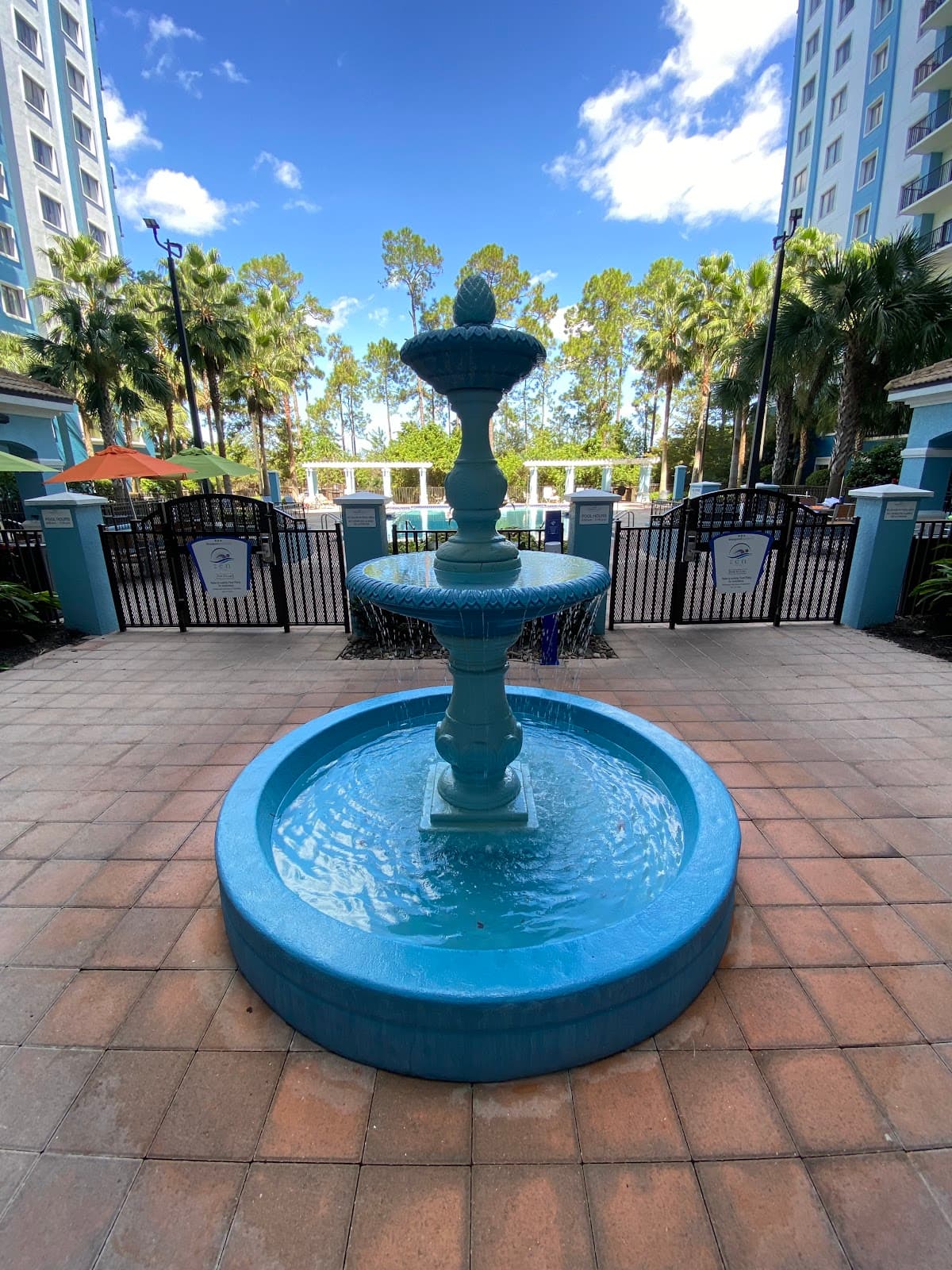 Building 1 / Lake Eve at The Bluegreen Fountains Resort