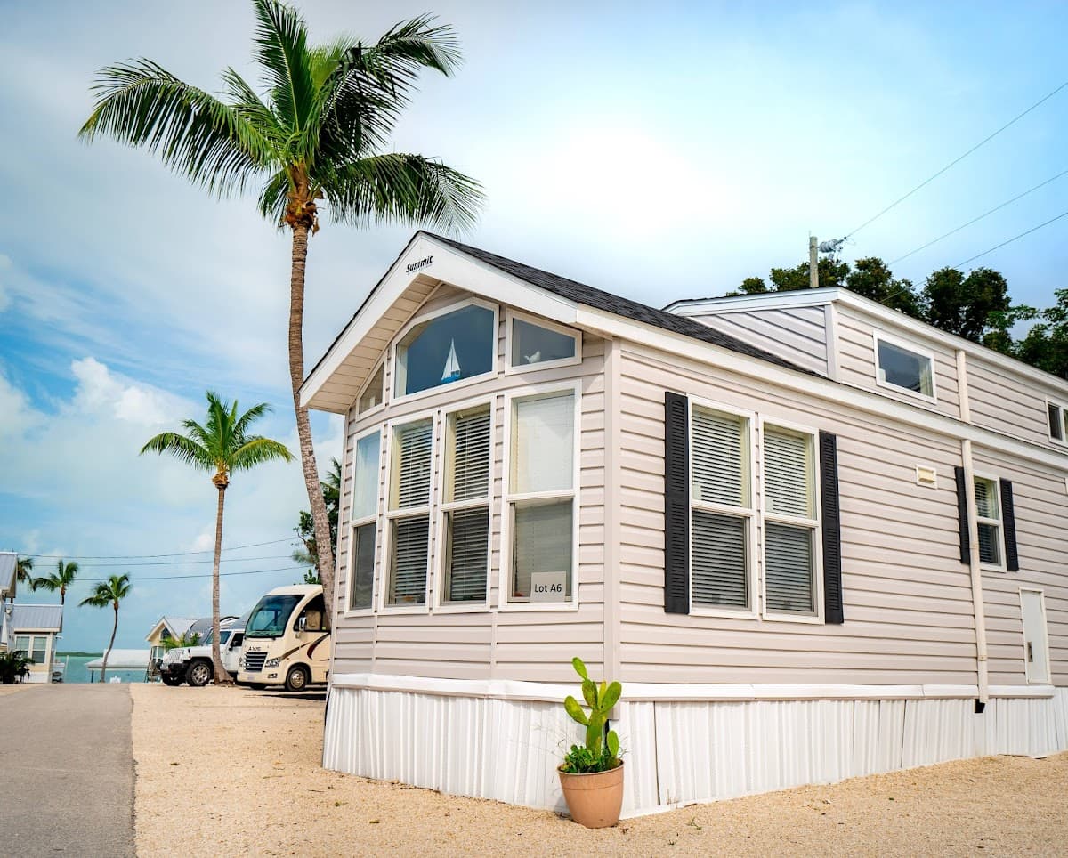Sun Outdoors Key Largo