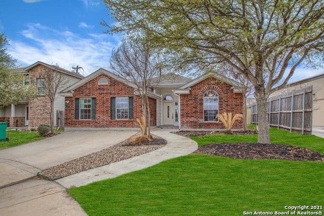 Autumn Run Family Pit Pad (SHORT TERM LODGING)