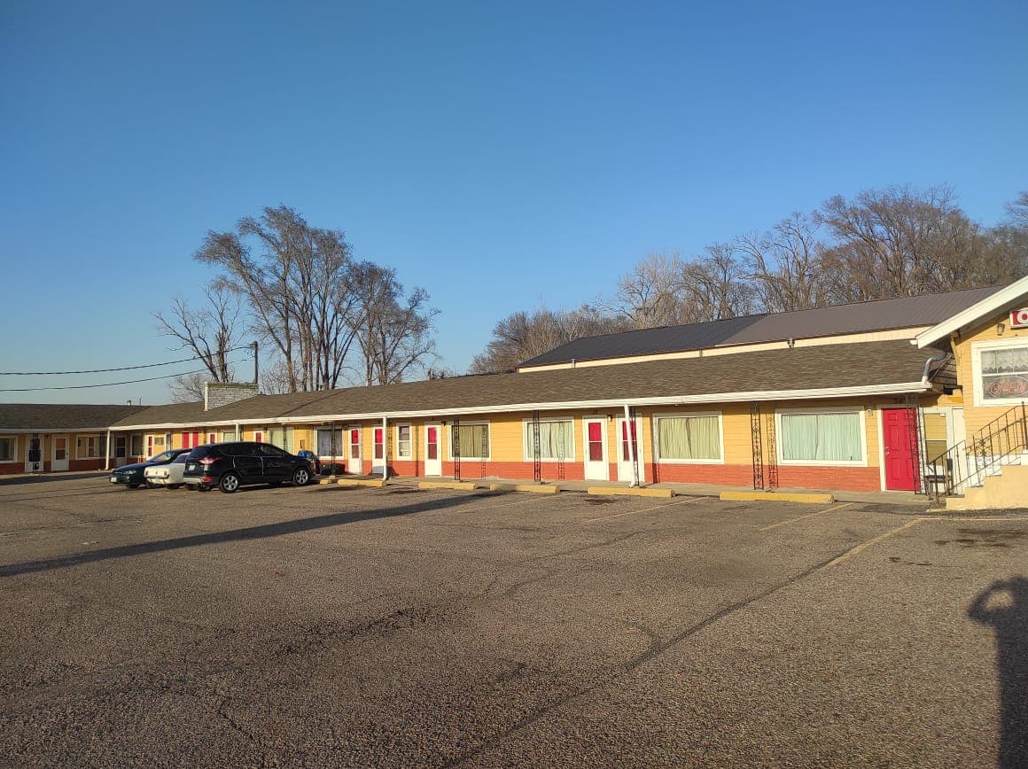 Elmdale Motel