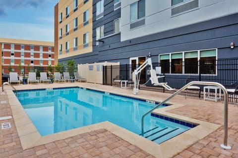 Fairfield by Marriott Inn & Suites Birmingham Colonnade/Grandview
