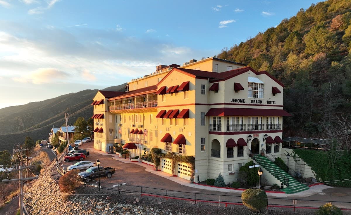 Jerome Grand Hotel