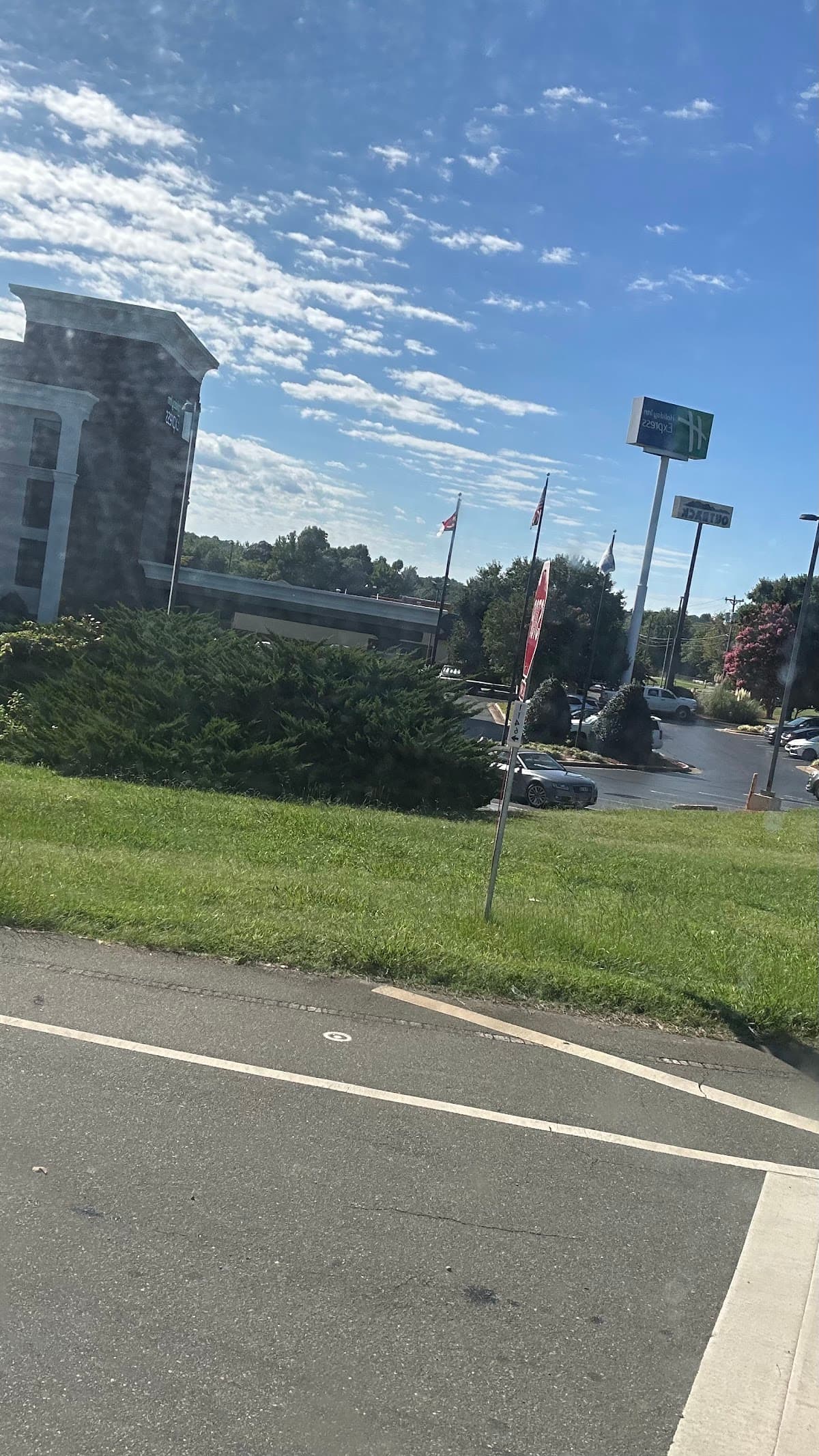 Holiday Inn Express Burlington, an IHG Hotel