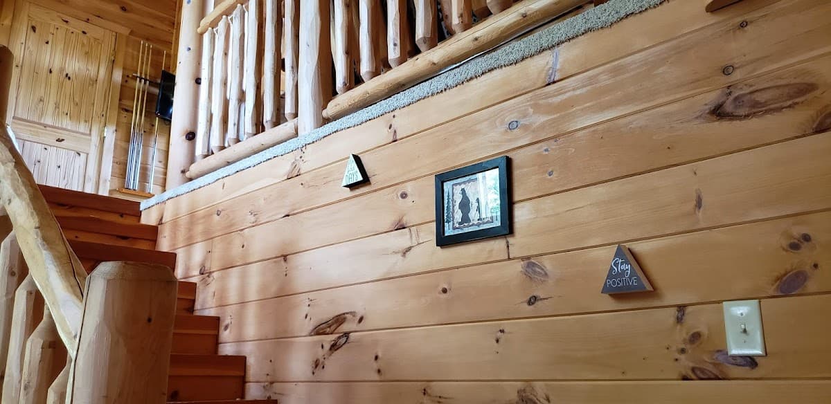 Peek A View Cabin