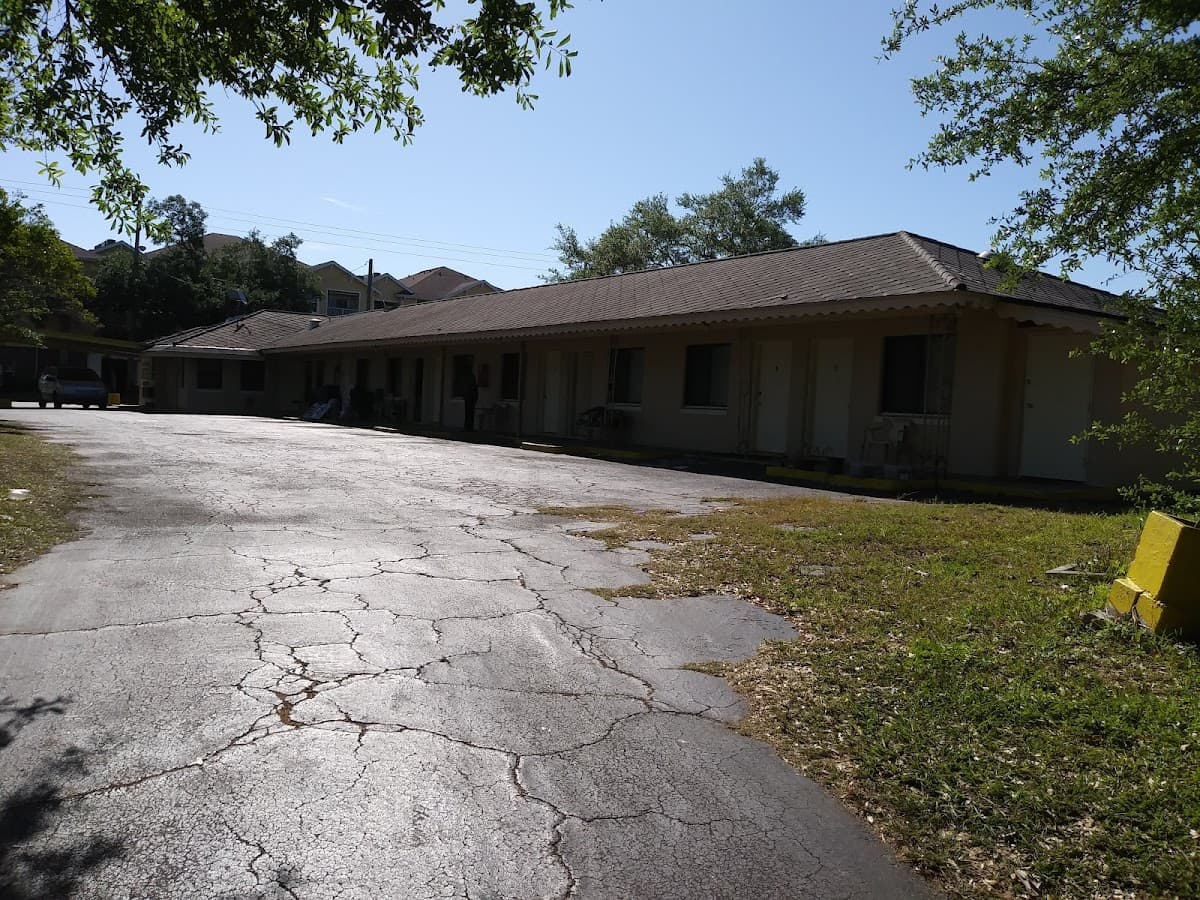 Mayflower Motel