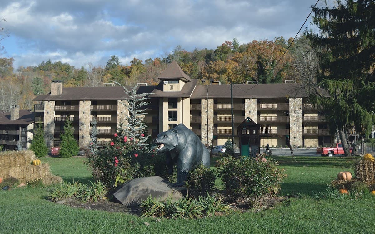 Brookside Lodge