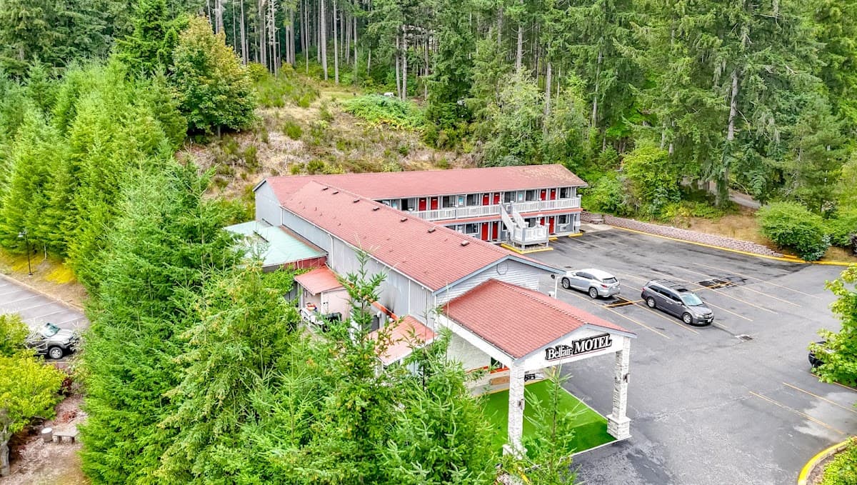 Belfair Motel