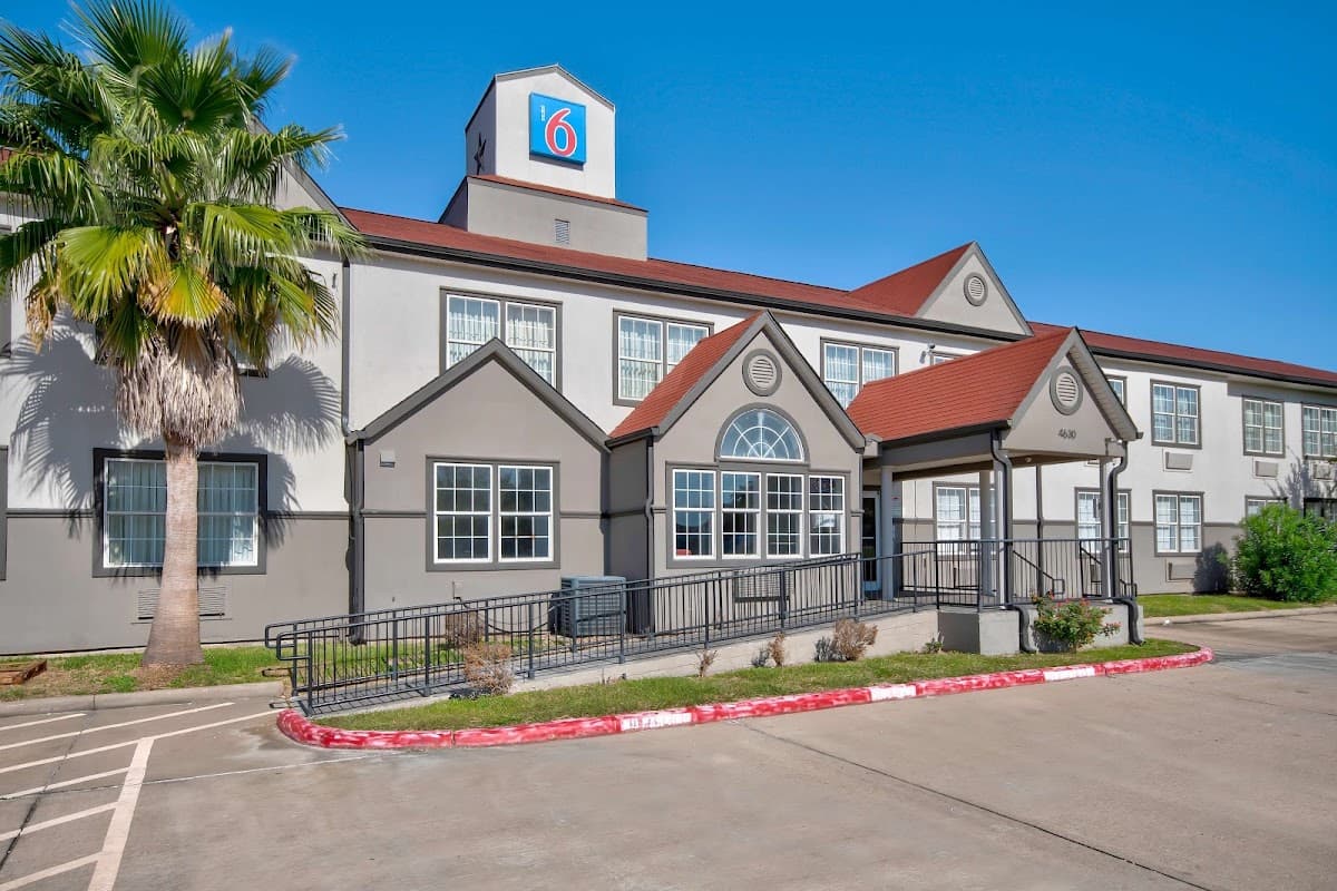 Motel 6 Stafford, TX – Sw Houston - Sugarland