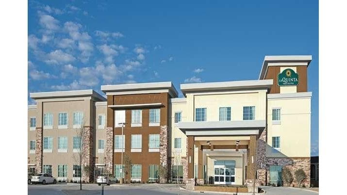 La Quinta Inn & Suites by Wyndham Fort Worth West - I-30