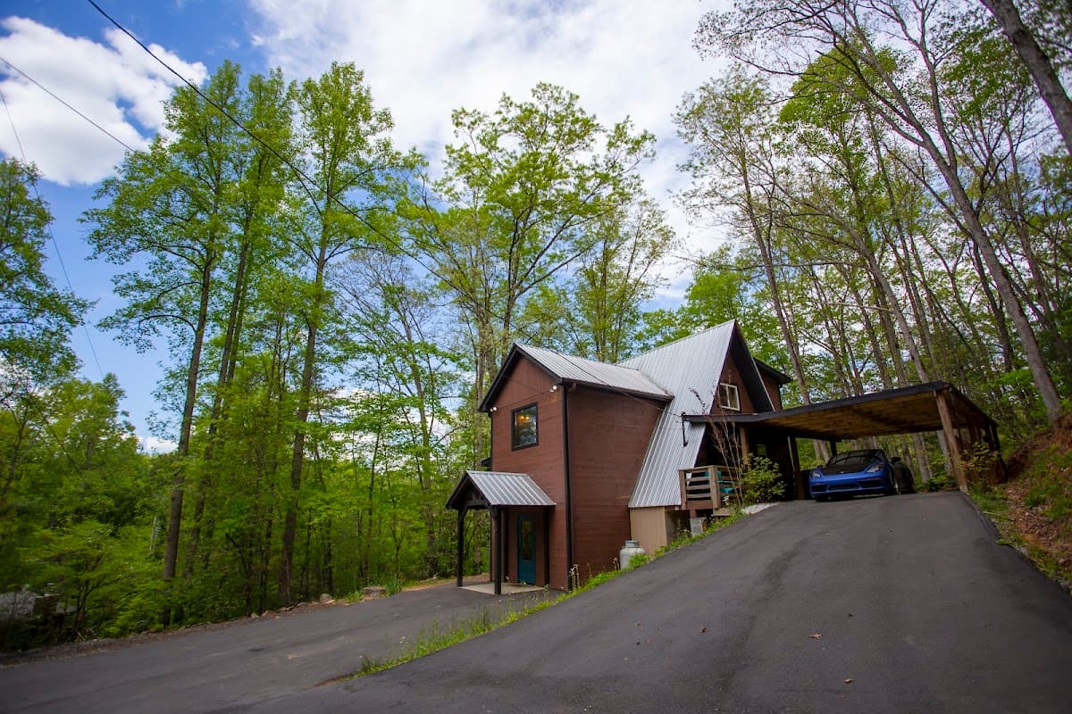 Hickory Hideout