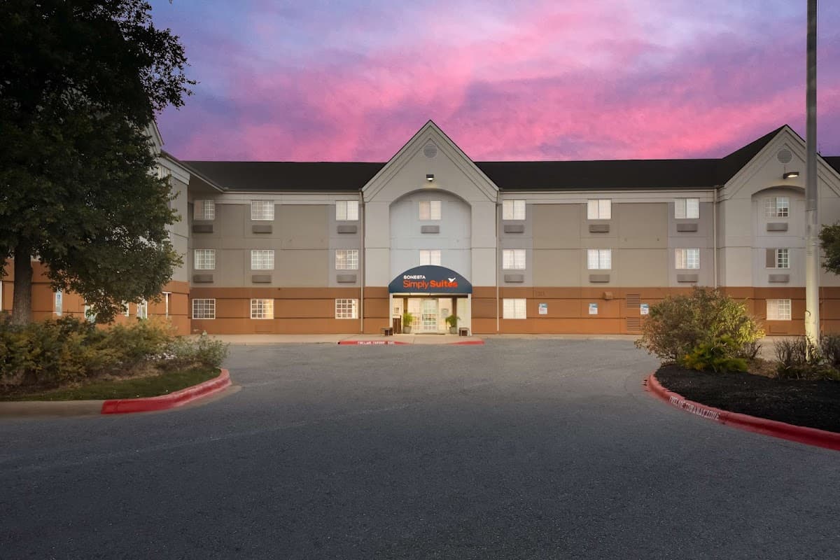 Sonesta Simply Suites Austin South