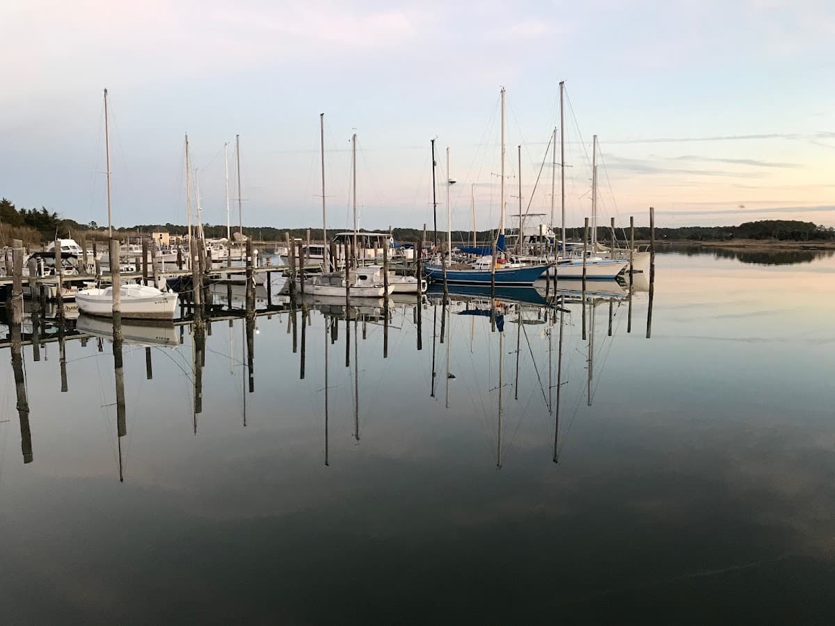 Marina Cove Boat Basin