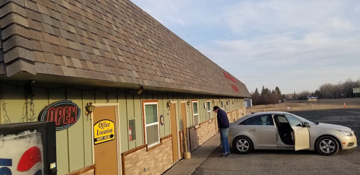 Royal Shooks Motel
