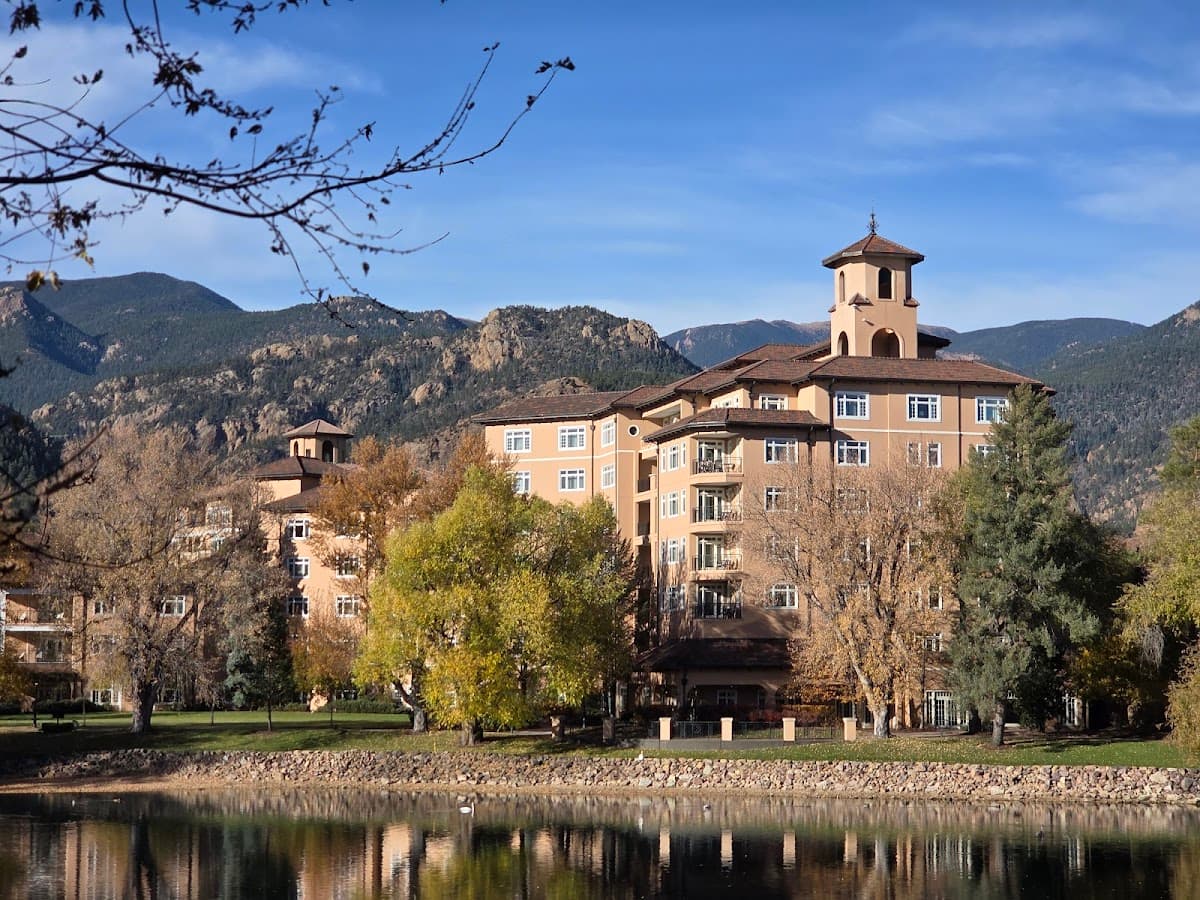 Broadmoor Hotel (South)