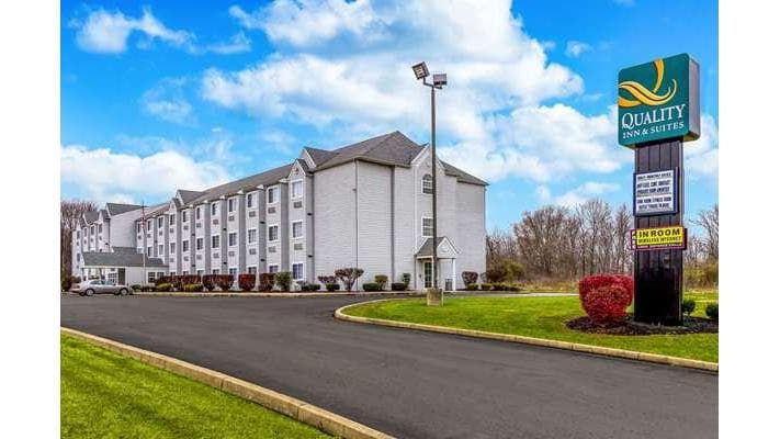 Quality Inn & Suites North Lima - Boardman