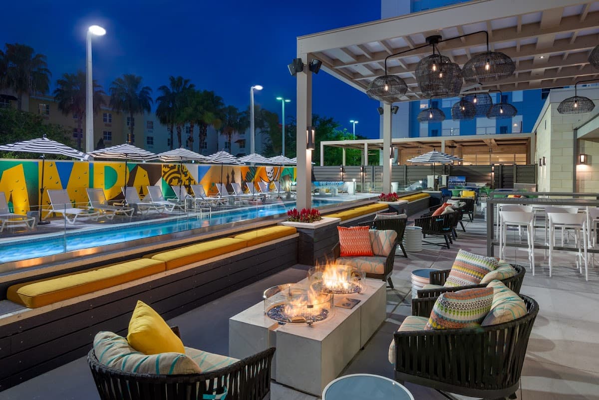 Hyatt House Tampa Airport / Westshore