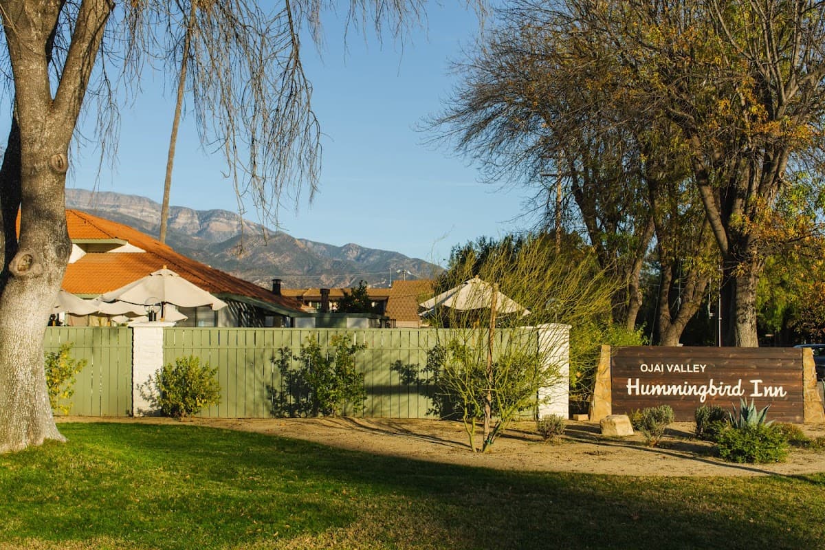 Hummingbird Inn