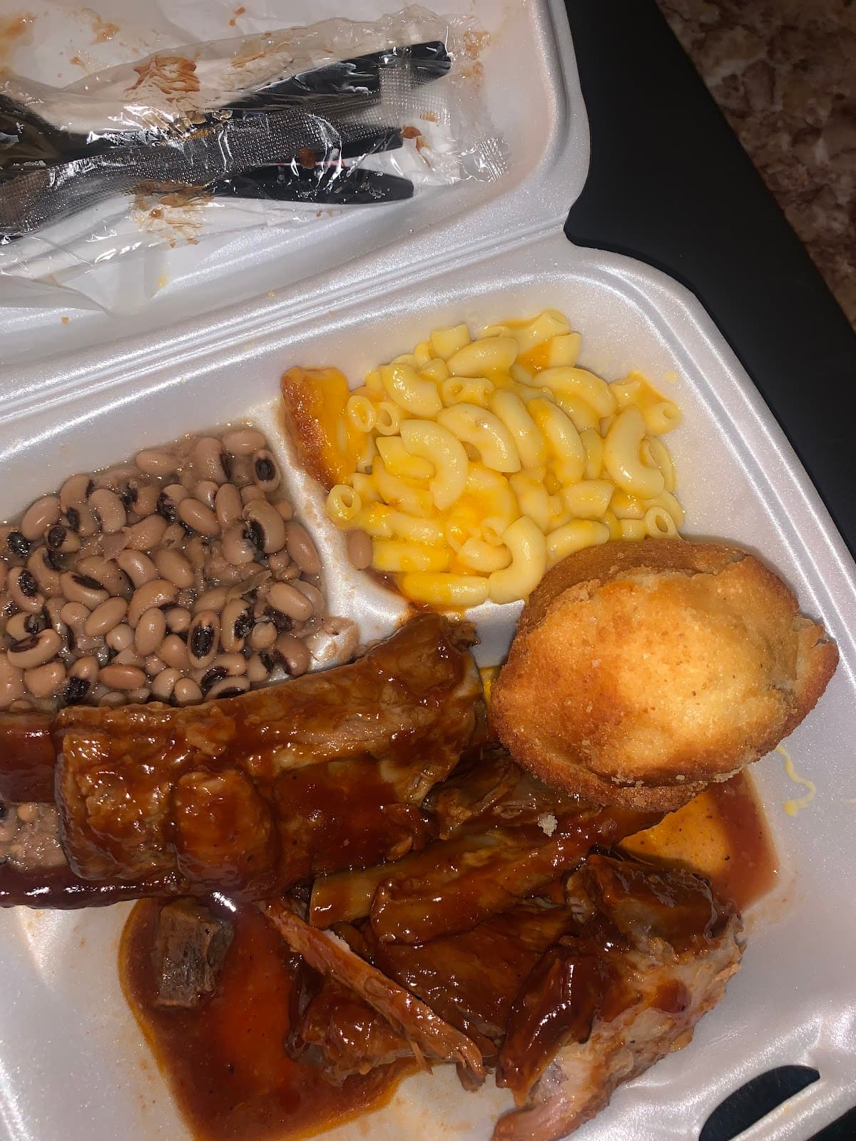 S&Q Lounge Inn