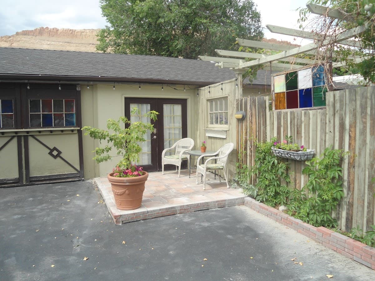 Palisade Wine Valley Inn