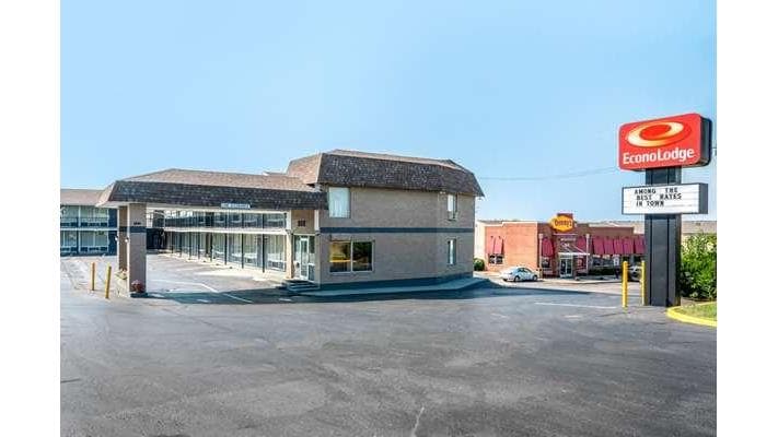 Econo Lodge near Missouri University of Science and Technology