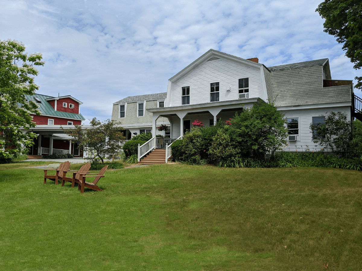 Maple Hill Farm Inn and Conference Center