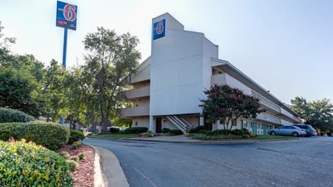 Motel 6 Memphis, TN - Downtown