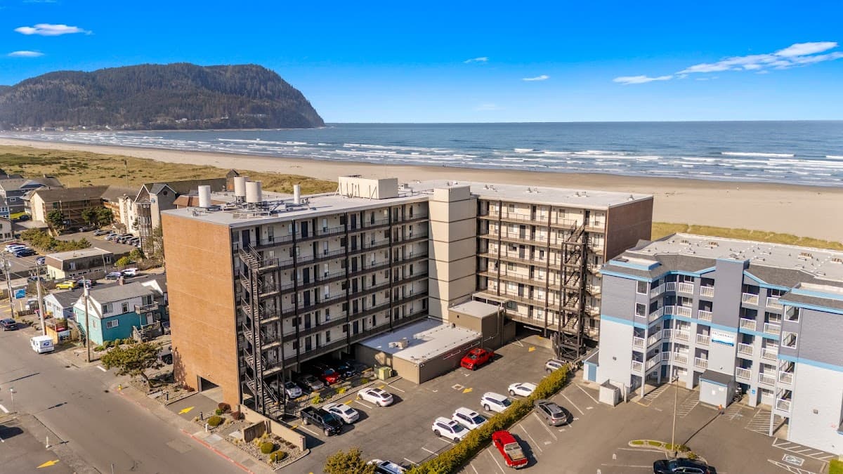 Sand & Sea Condominiums in Seaside, OR by Cascadia Getaways