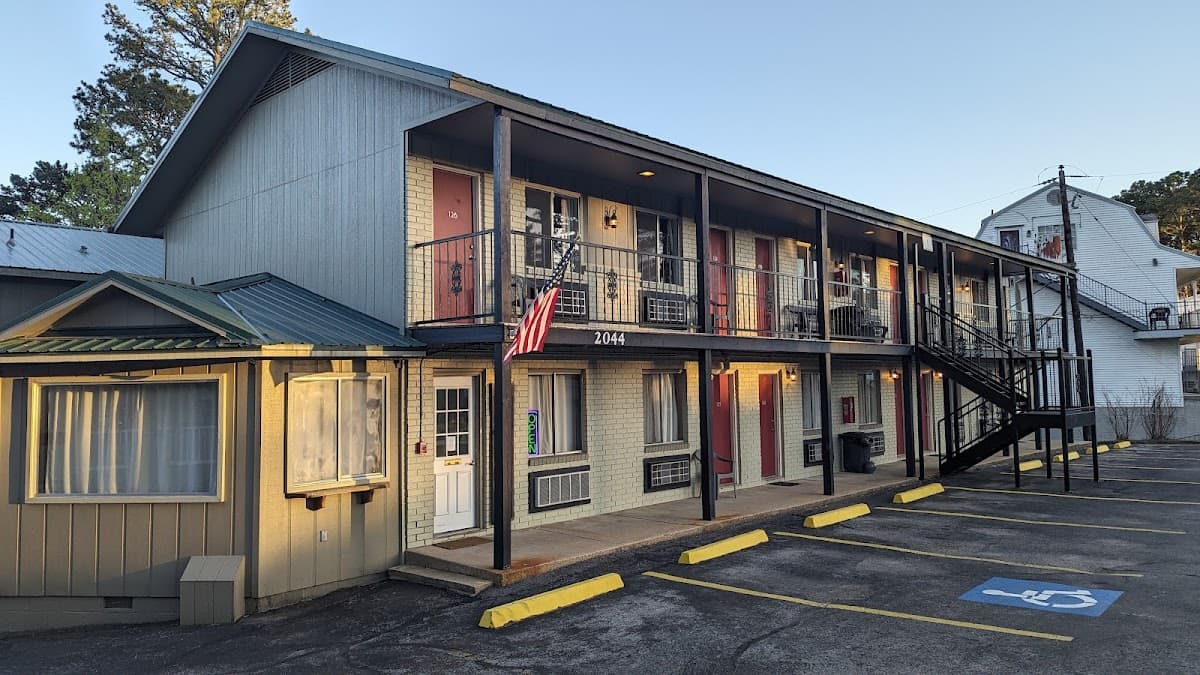 Traveler's Inn