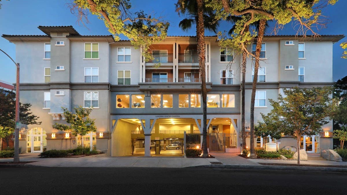 Acappella Pasadena Apartments