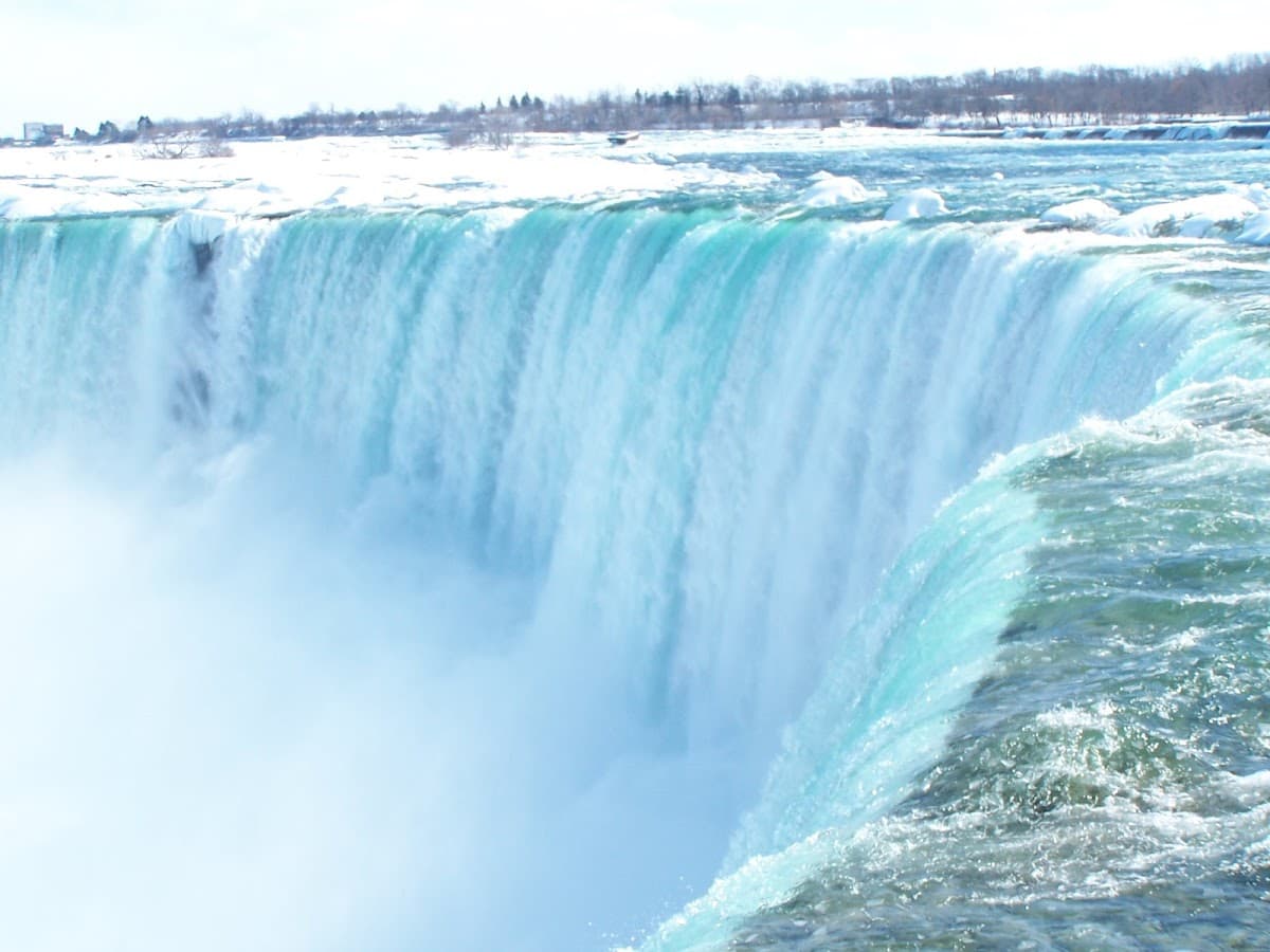 Gray Line Niagara Falls/Buffalo