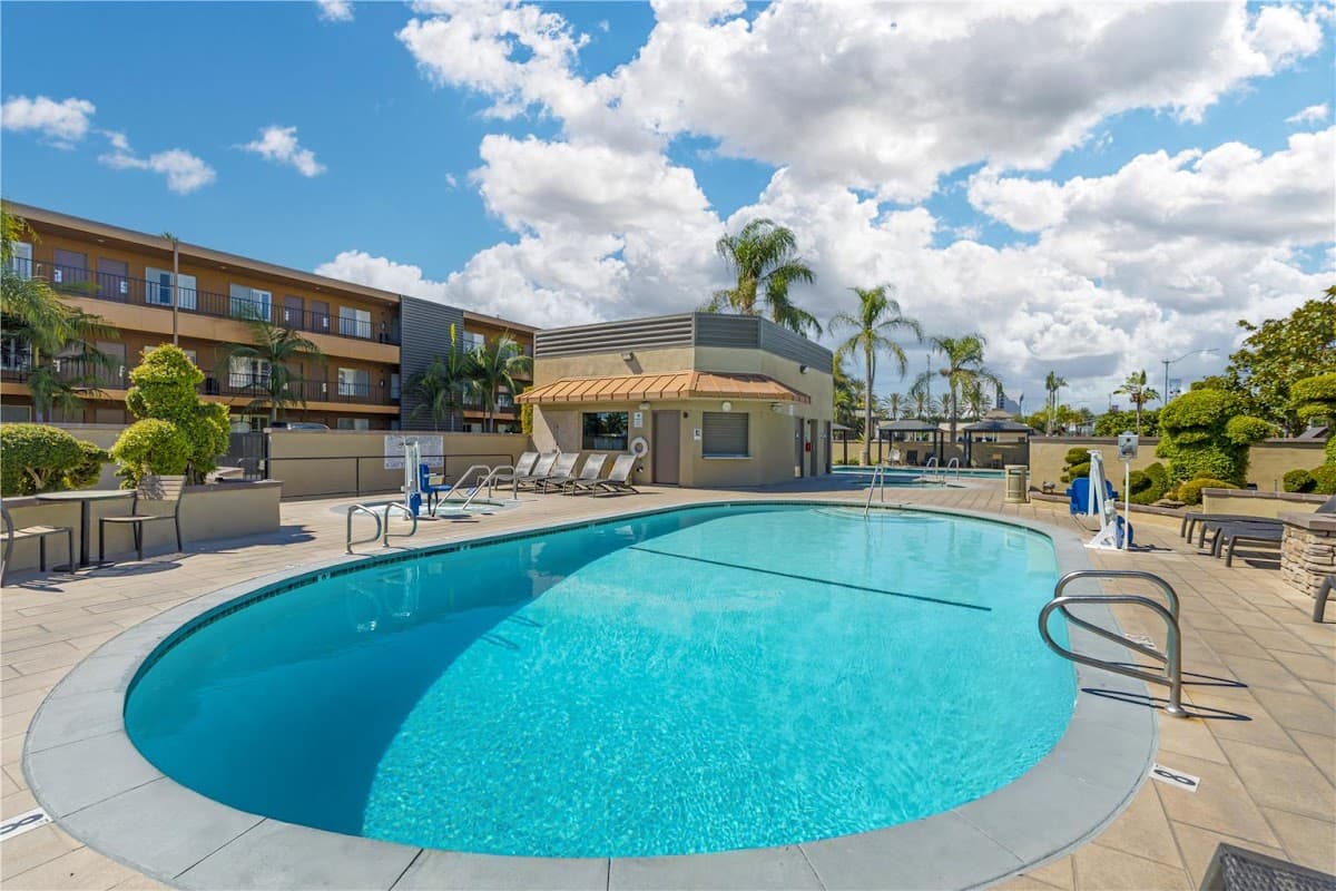 Best Western Plus Stovall's Inn